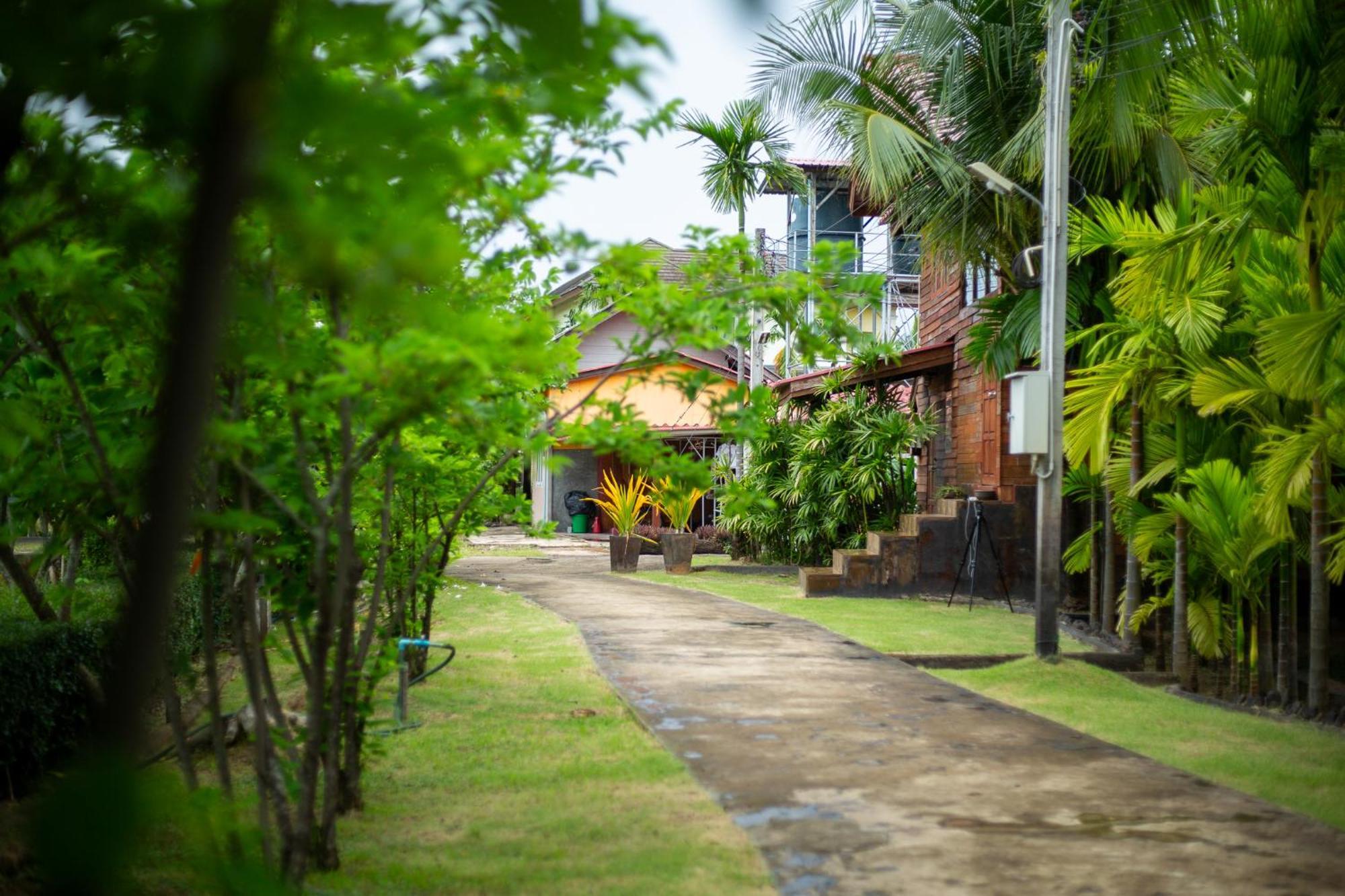 Phanumas Resort Chiang Mai Exterior photo
